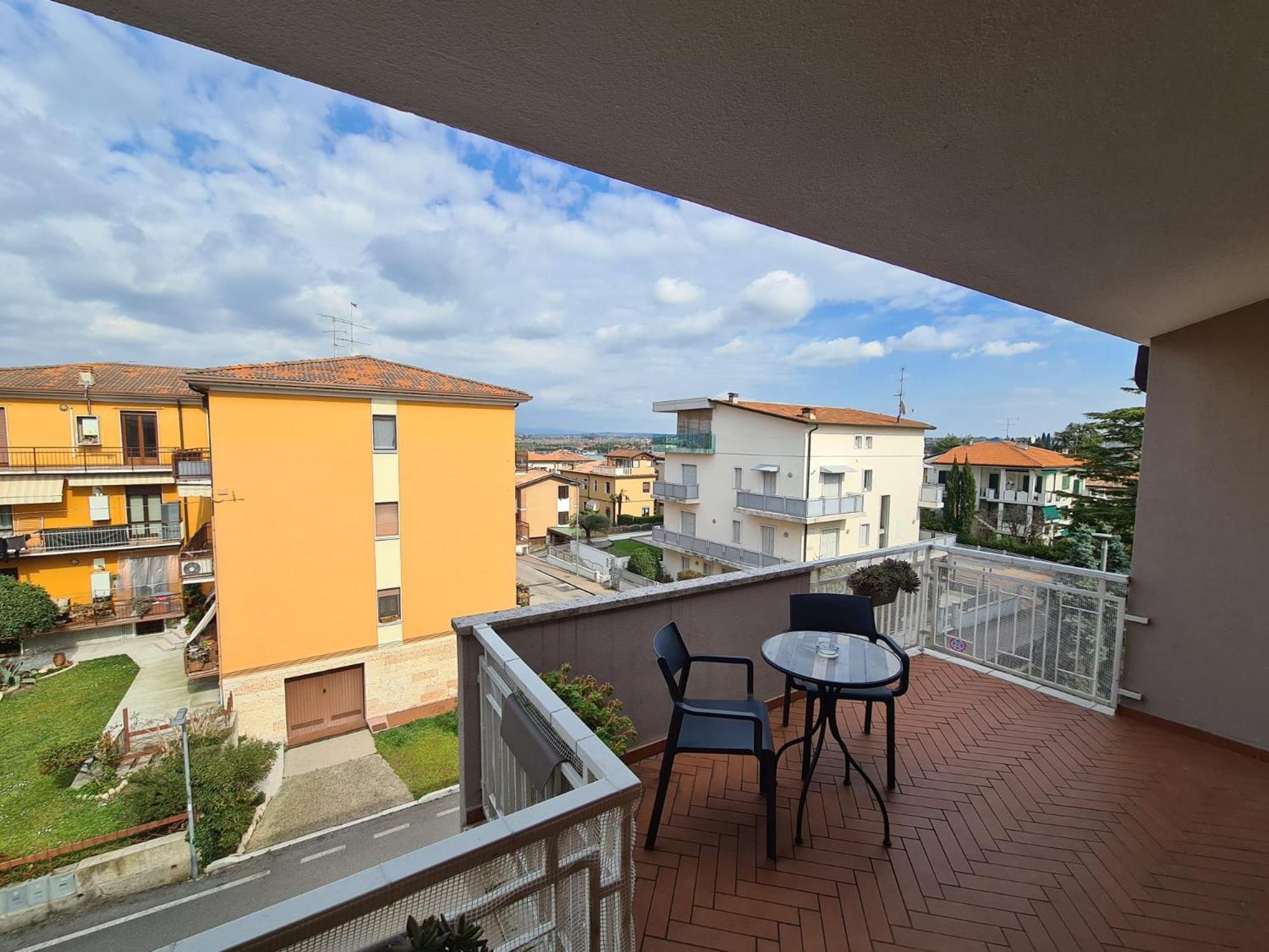 Appartamento Casa Adry 페스키에라델가르다 외부 사진