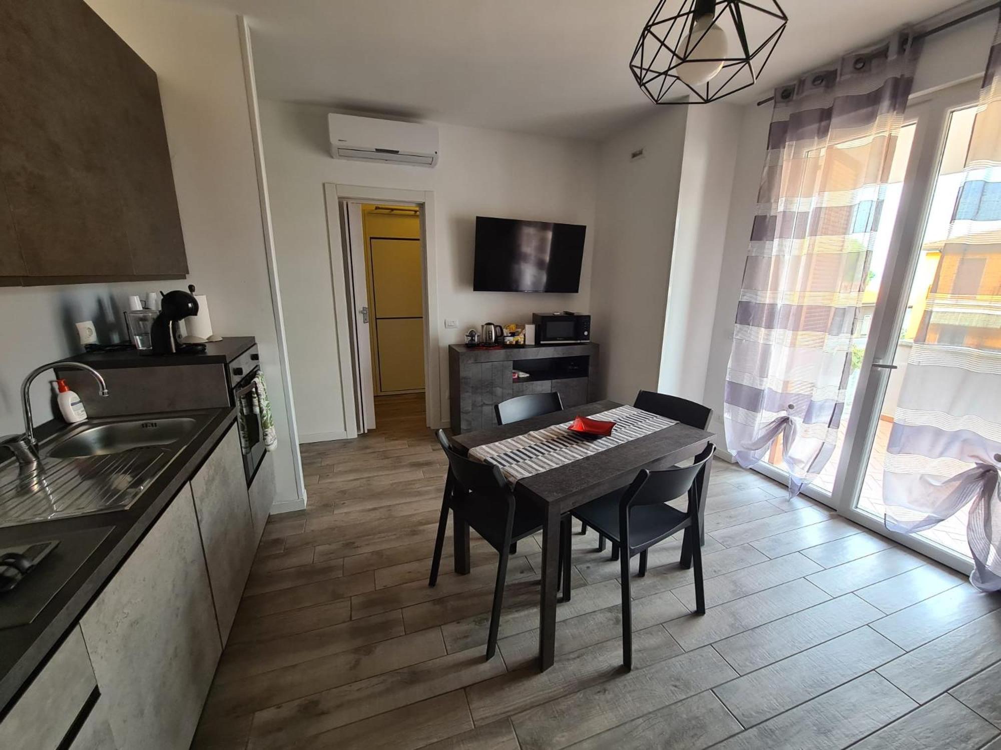 Appartamento Casa Adry 페스키에라델가르다 외부 사진